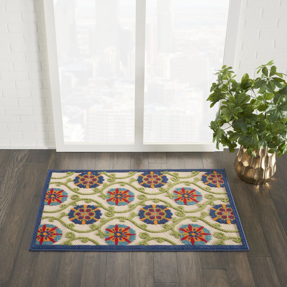 4' X 6' Ivory And Blue Indoor Outdoor Area Rug