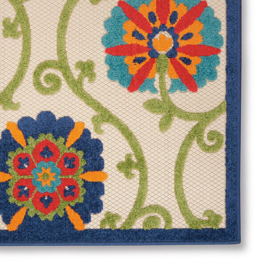 4' X 6' Ivory And Blue Indoor Outdoor Area Rug