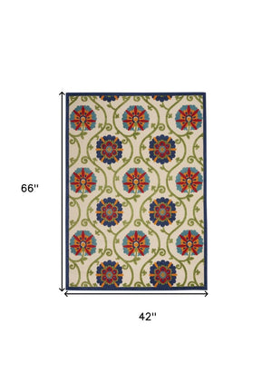 4' X 6' Ivory And Blue Indoor Outdoor Area Rug