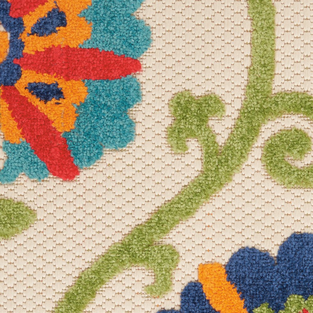 4' X 6' Ivory And Blue Indoor Outdoor Area Rug