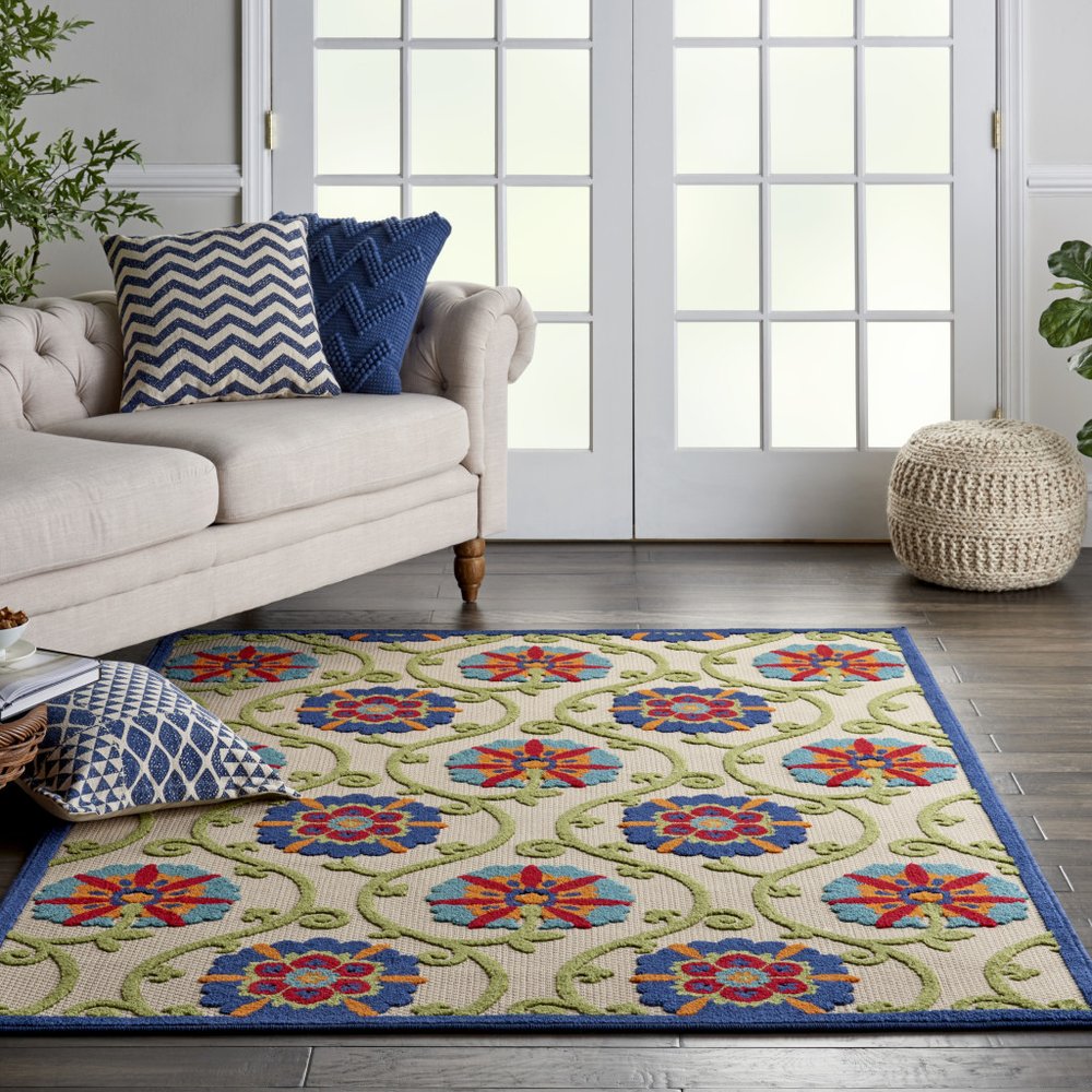 4' X 6' Ivory And Blue Indoor Outdoor Area Rug