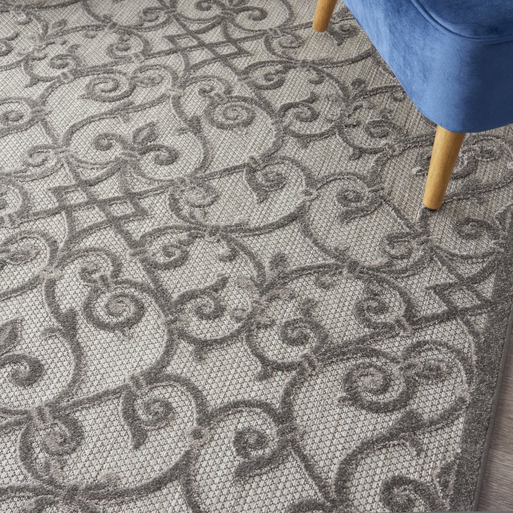 8' X 11' Gray Indoor Outdoor Area Rug