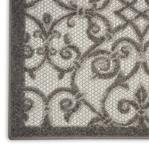 5' X 8' Gray Indoor Outdoor Area Rug