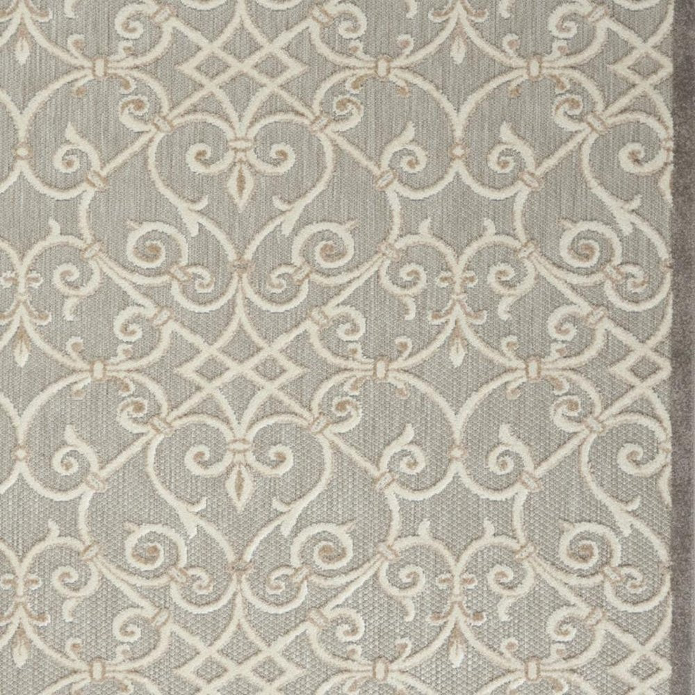 8' X 11' Gray And Ivory Indoor Outdoor Area Rug