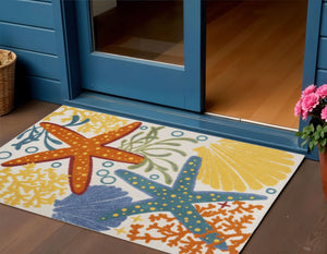 7' X 10' Yellow And Ivory Indoor Outdoor Area Rug