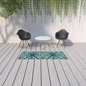 4' X 6' Blue And Green Indoor Outdoor Area Rug