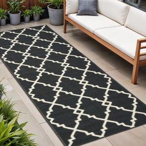 8' X 11' Black And Ivory Indoor Outdoor Area Rug