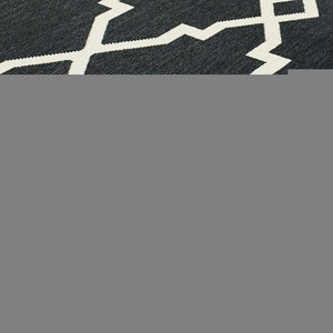 4' X 6' Black And Ivory Indoor Outdoor Area Rug