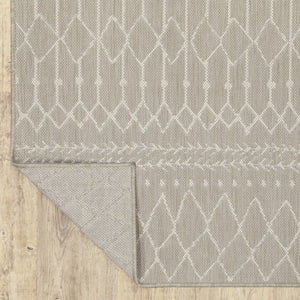 3' X 5' Gray And Ivory Indoor Outdoor Area Rug