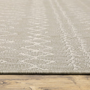 10' X 13' Gray And Ivory Indoor Outdoor Area Rug