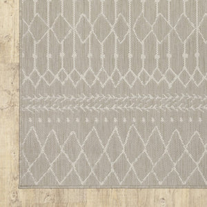 3' X 5' Gray And Ivory Indoor Outdoor Area Rug