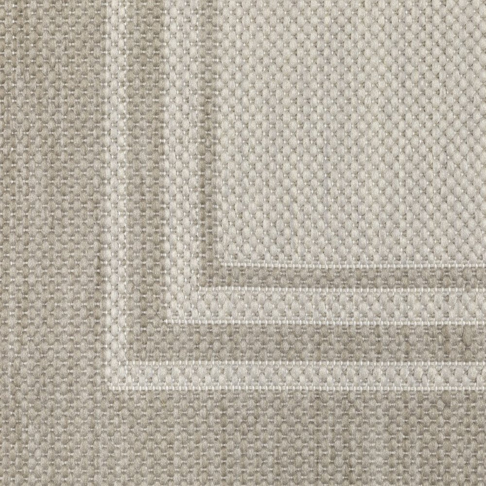 8' X 10' Gray And Ivory Indoor Outdoor Area Rug
