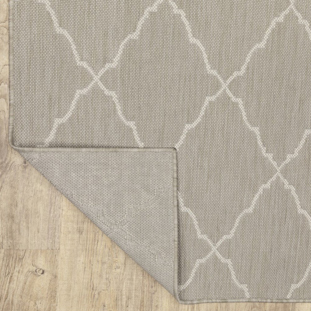 10' X 13' Gray And Ivory Indoor Outdoor Area Rug