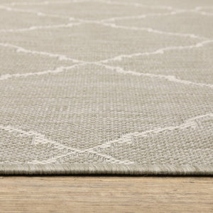 10' X 13' Gray And Ivory Indoor Outdoor Area Rug