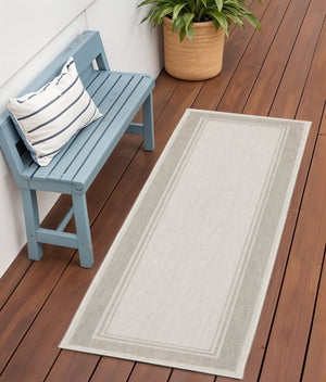8' X 10' Gray And Ivory Indoor Outdoor Area Rug