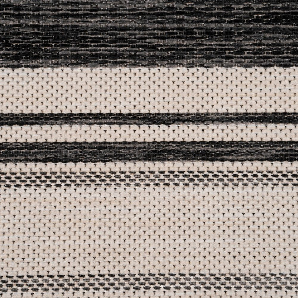 5' X 7' Gray Indoor Outdoor Area Rug