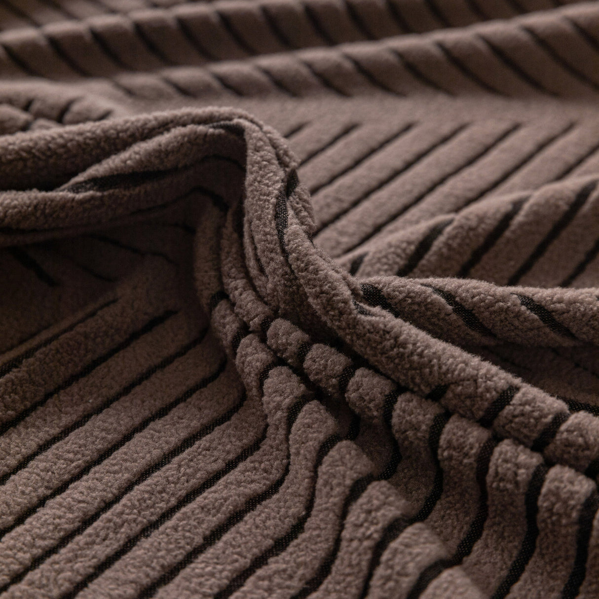 High Stretch Chevron Sofa Cover, Soft Washable Textured Jacquard Slipcover for Couch