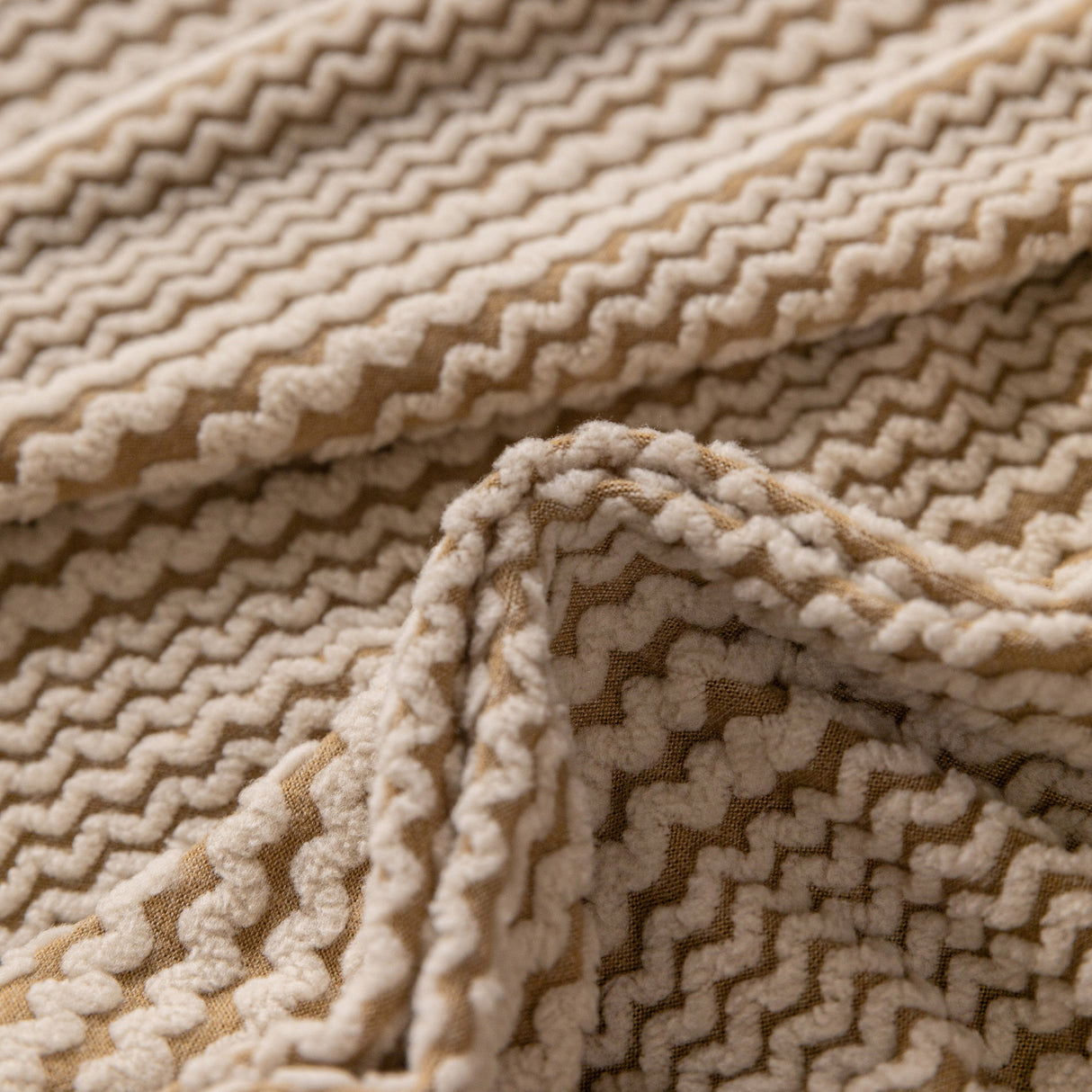 Modern Textured Stretch Sofa Cover, Plush Fleece Sofa Slipcover with 3D Stripe Texture