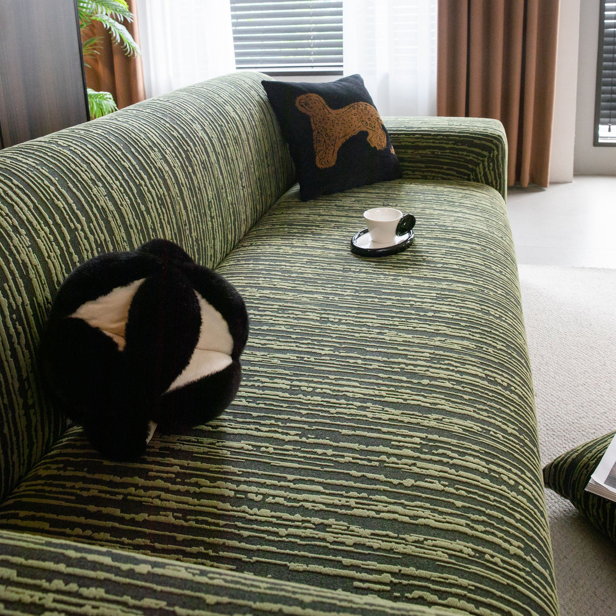 High Stretch Couch Slipcover with Abstract Stripe, Washable Non-Slip Cover for Dogs