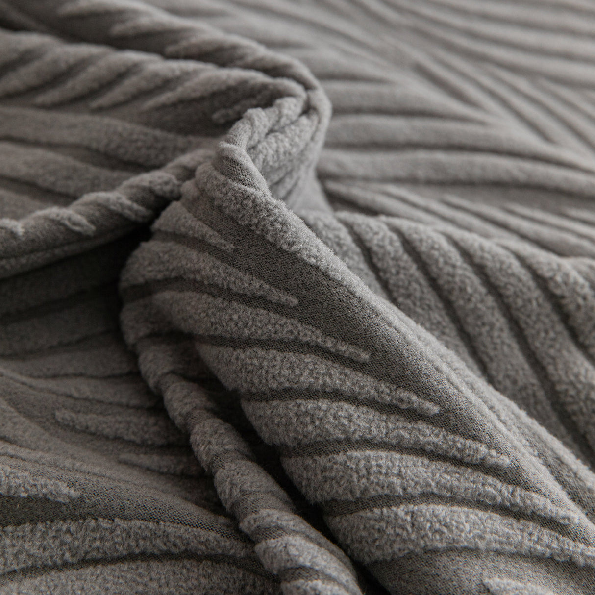 Modern Wavy Jacquard Sofa Slipcover, High Stretch Sofa Cover with 3D Organic Texture