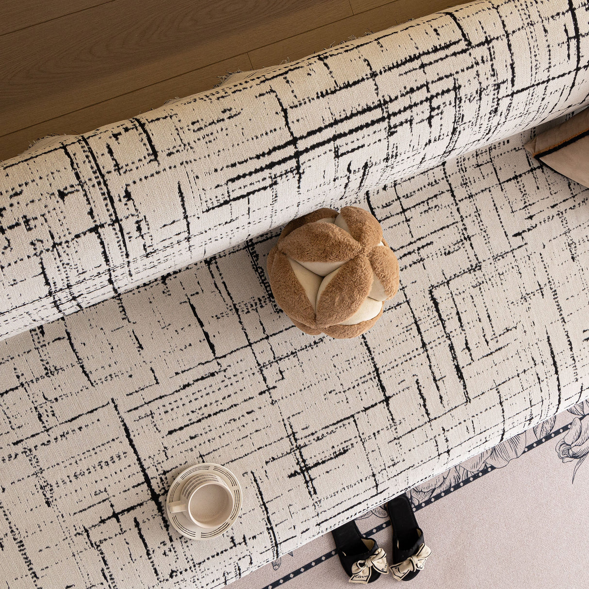 Modern Couch Protector Blanket Woven Chenille Sofa Cover Throw with Artistic Grid