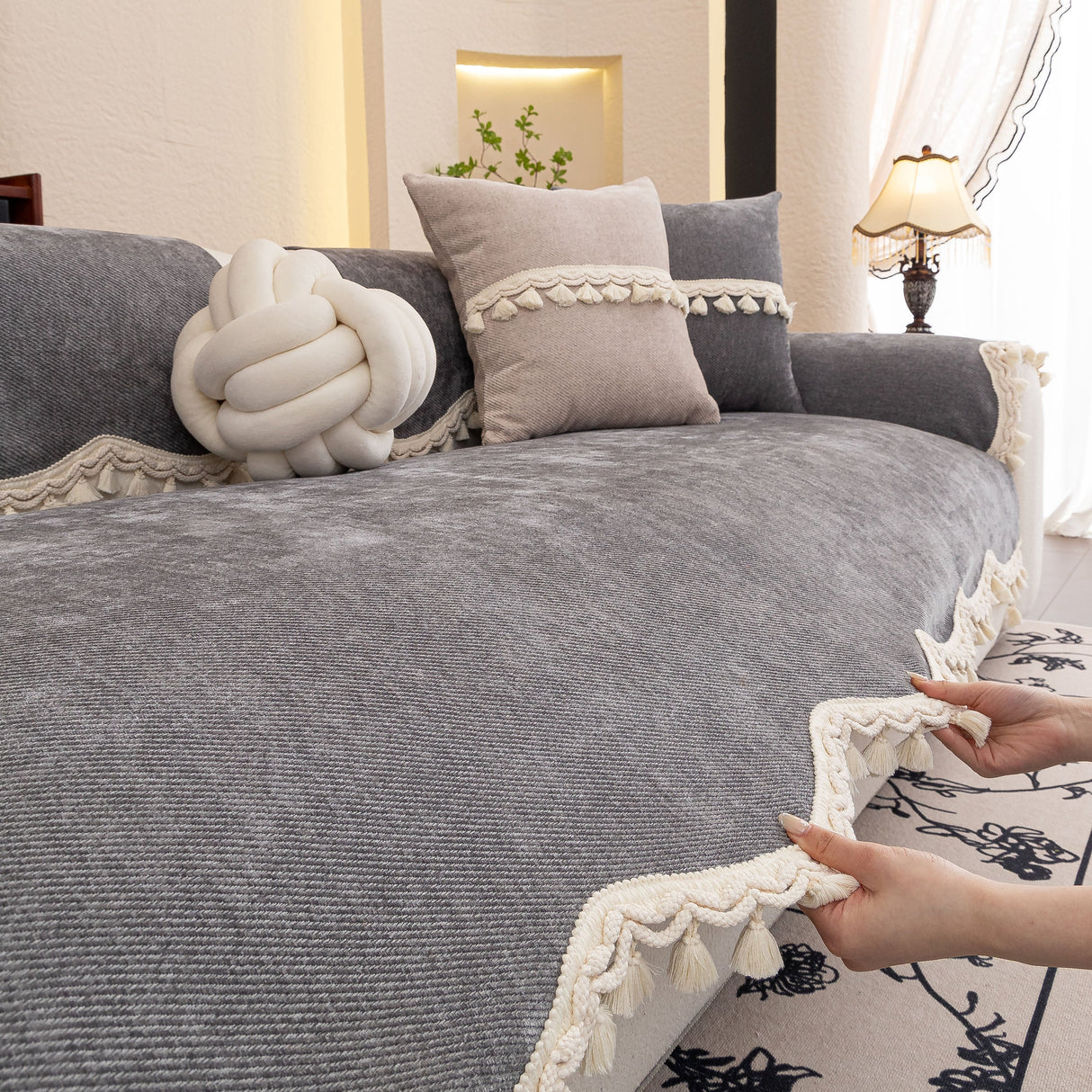 Chenille Sofa Cover Towel – Non-Slip, Washable Pets Couch Protector with Tassels