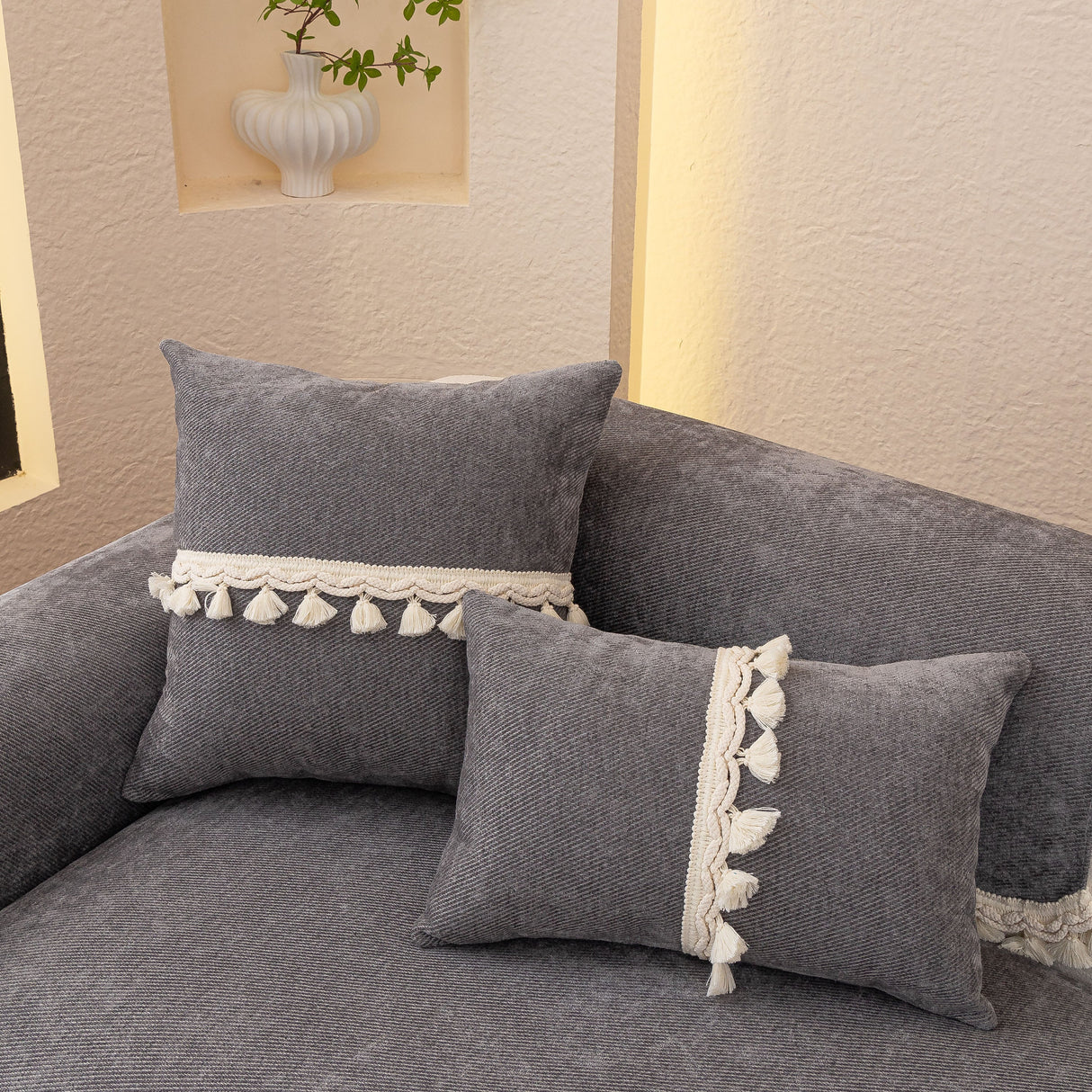 Chenille Sofa Cover Towel – Non-Slip, Washable Pets Couch Protector with Tassels