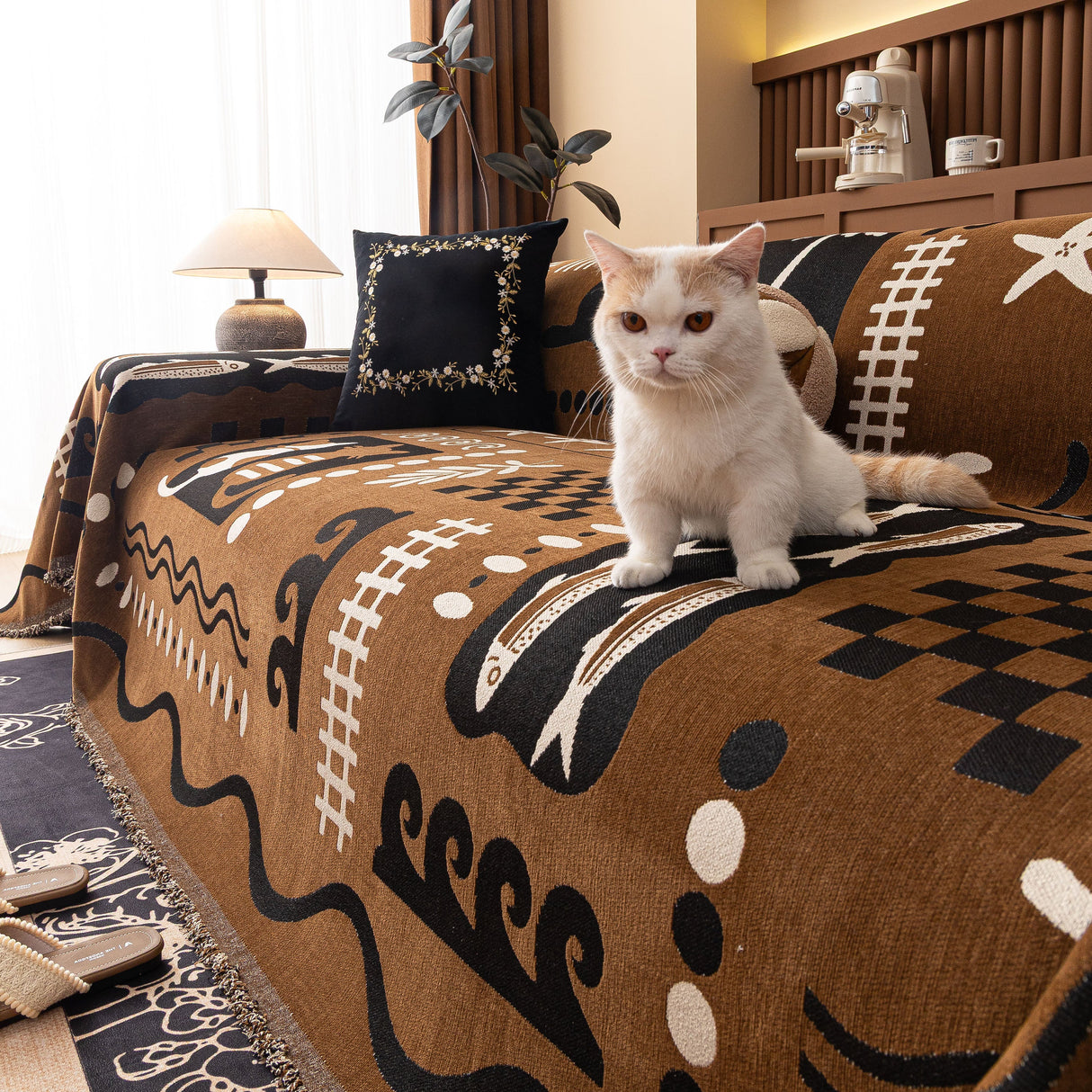 Boho Chic Woven Throw Blanket for Couch, Washable Couch Cover for Pets, Dogs, Cats