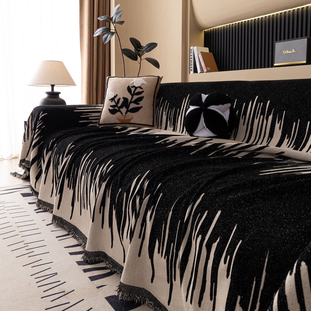 Luxury Throws for Sofas, Versatile Slipcovers & Sofa Covers for Couches and Chairs