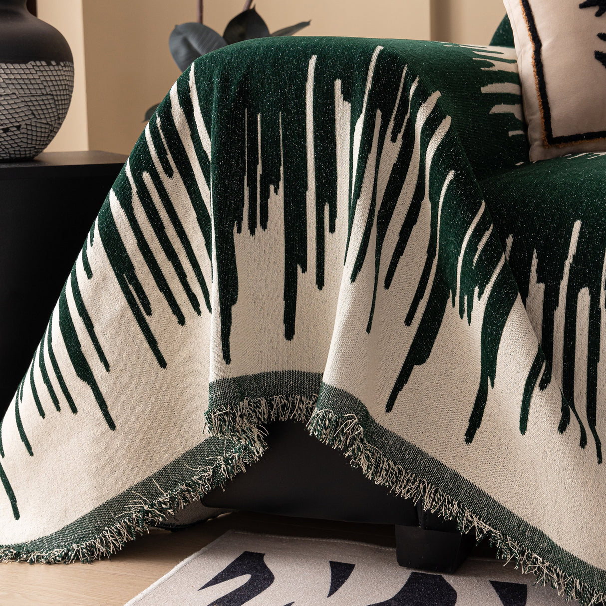 Luxury Throws for Sofas, Versatile Slipcovers & Sofa Covers for Couches and Chairs