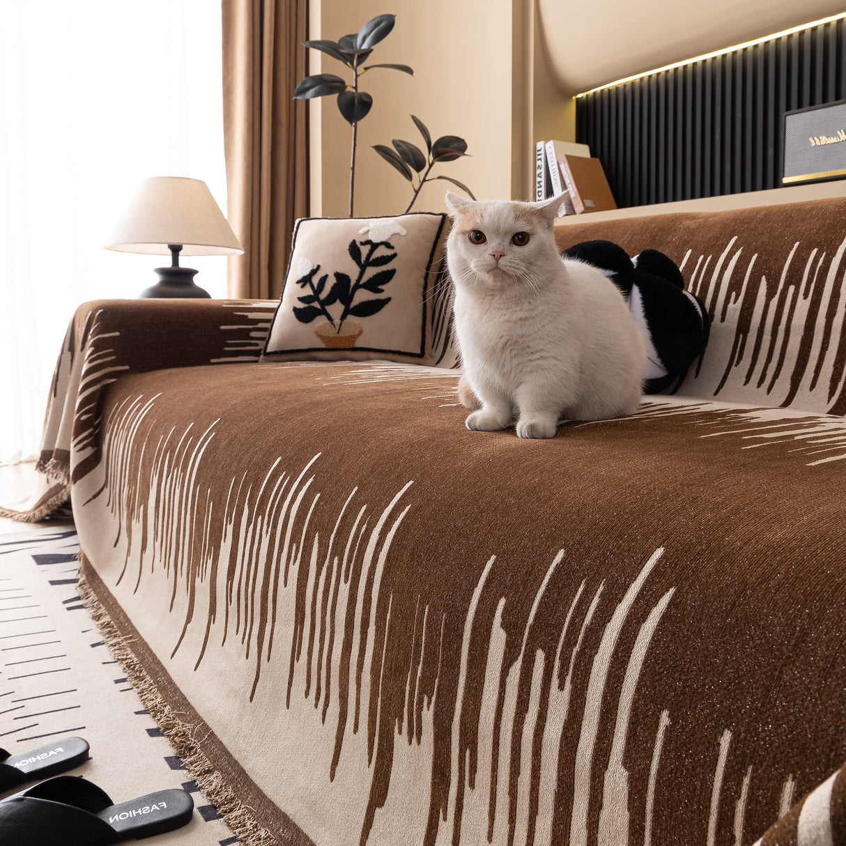 Luxury Throws for Sofas, Versatile Slipcovers & Sofa Covers for Couches and Chairs