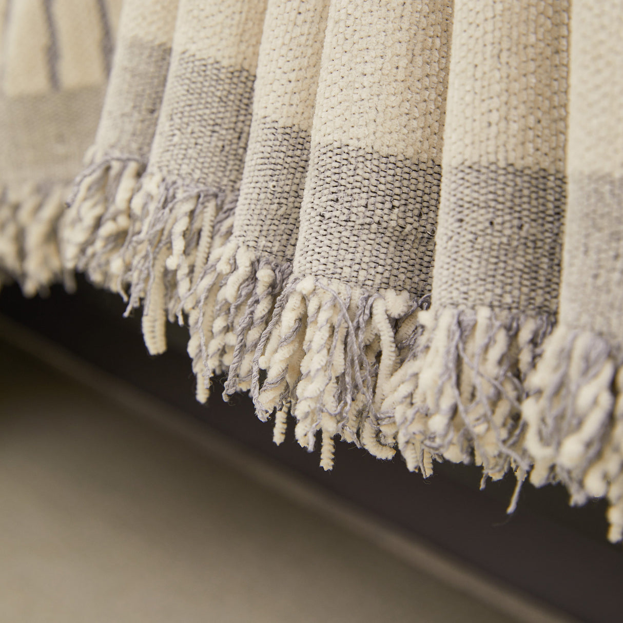 Geometric Radial Striped L-Shape Sofa Cover: Thick, Reversible Furniture Blanket for Kids and Pets