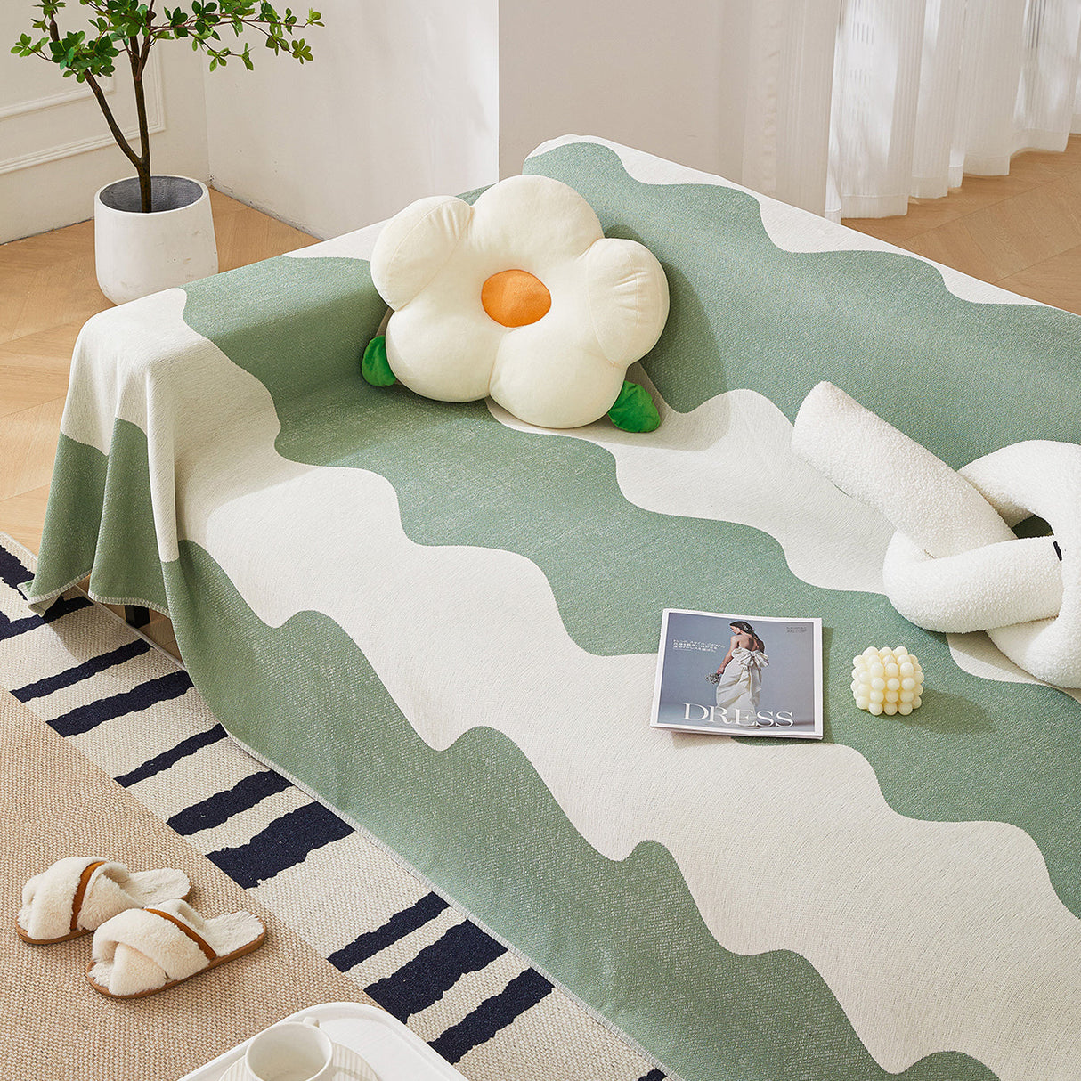 Chenille Minimalist Wavy Sofa Throw Cover, Cozy Blankets for Couch, Machine Washable Couch Protector