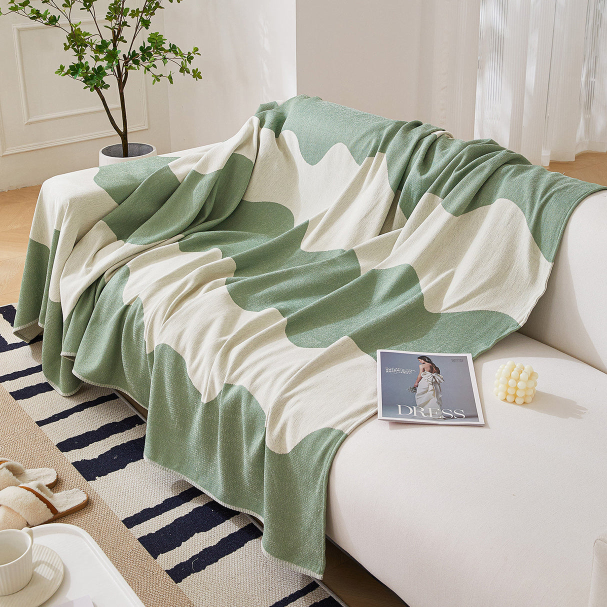 Chenille Minimalist Wavy Sofa Throw Cover, Cozy Blankets for Couch, Machine Washable Couch Protector