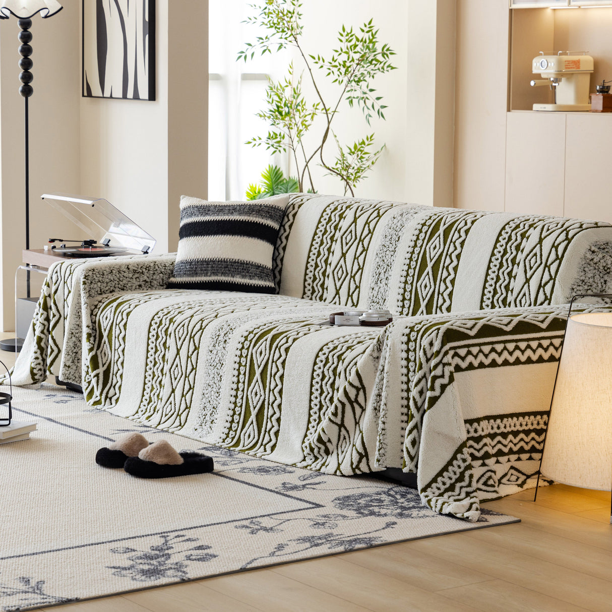 Bohemian Tufted Sofa Cover, Plush Flannel Throw Blanket with 3D Woven Aztec Stripes