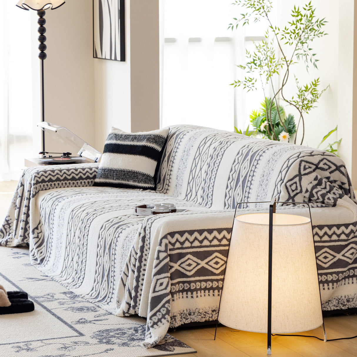 Bohemian Tufted Sofa Cover, Plush Flannel Throw Blanket with 3D Woven Aztec Stripes