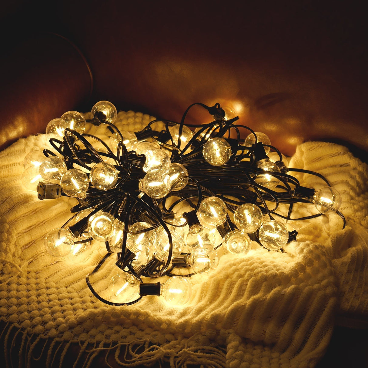 197FT LED Outdoor String Lights with 100 Shatterproof Bulbs