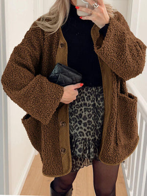 Modern Cozy Women Luxuriously Cozy Contrast Button Up Sherpa Jacket with Pockets For Fall & Winter