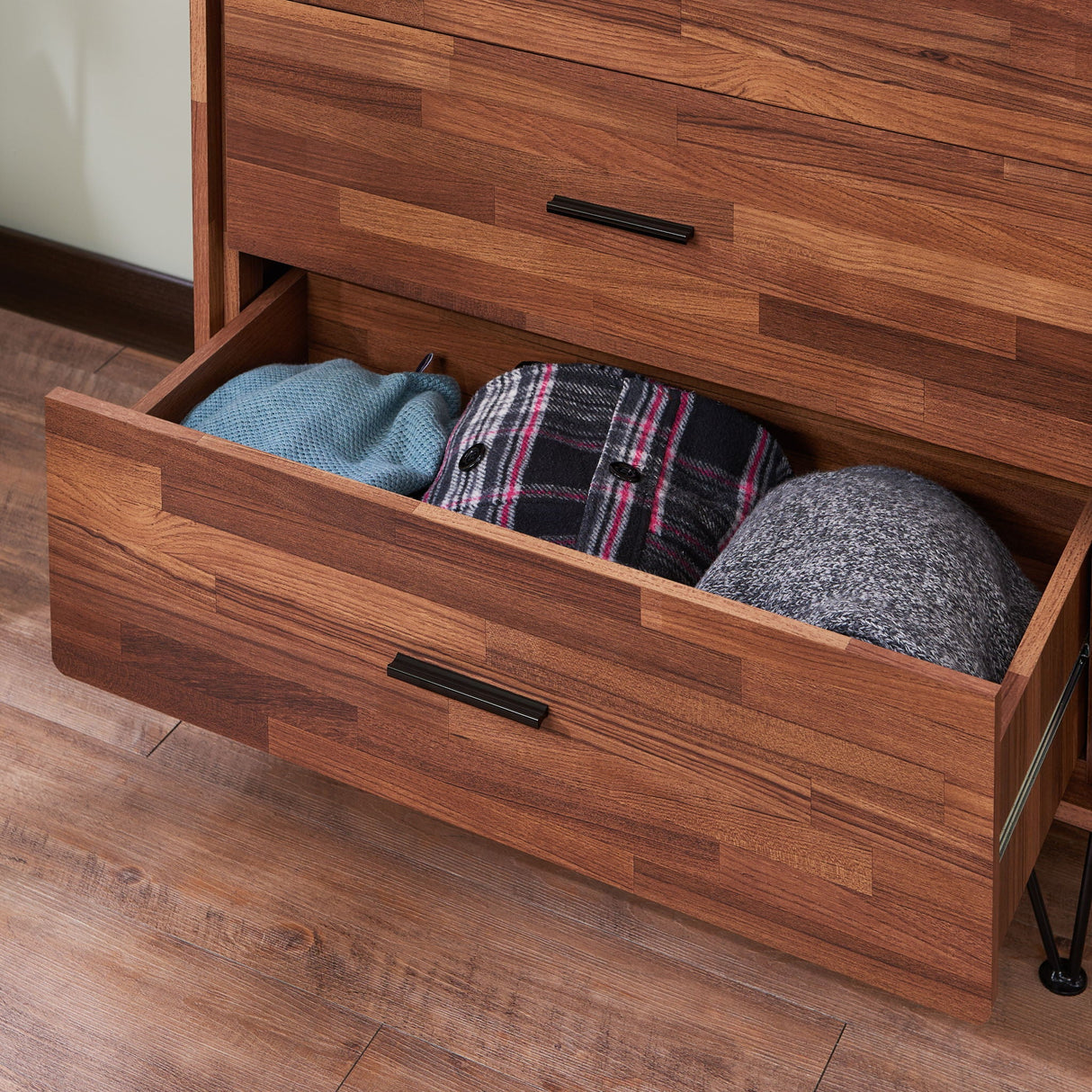 Hestia - Chest - Walnut by Couch.com