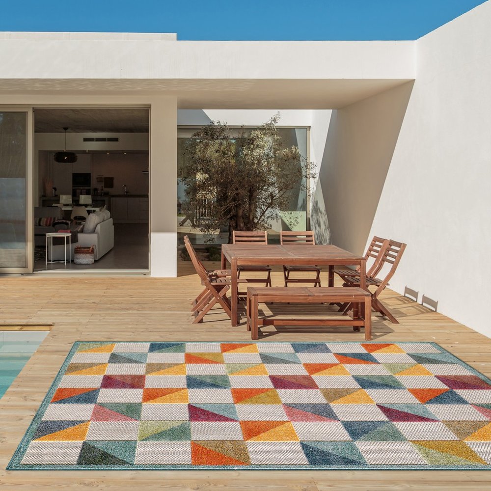 7' X 9' Orange And Ivory Indoor Outdoor Area Rug