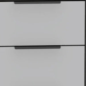 18" White Manufactured Wood Five Drawer Chest