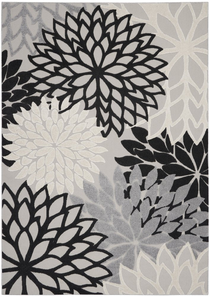12' X 15' Black And White Indoor Outdoor Runner Rug