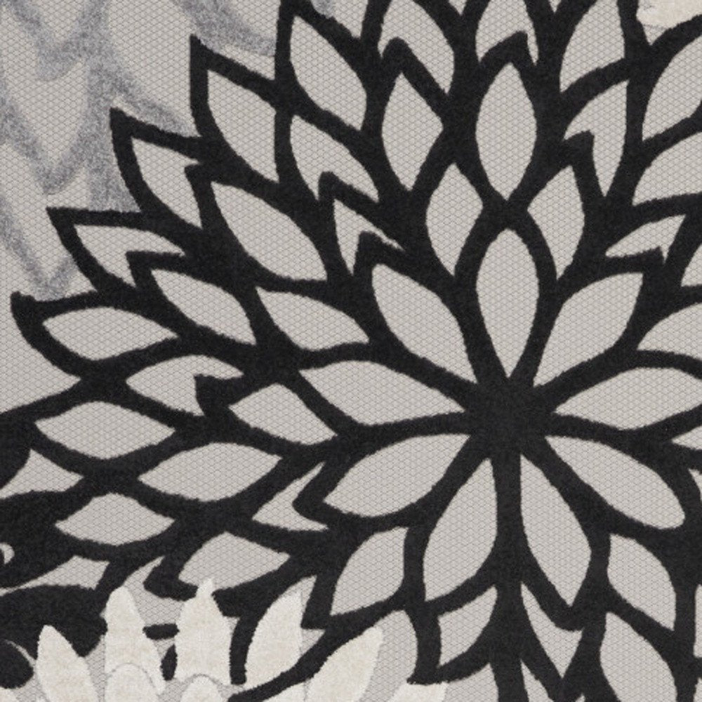 12' X 15' Black And White Indoor Outdoor Runner Rug