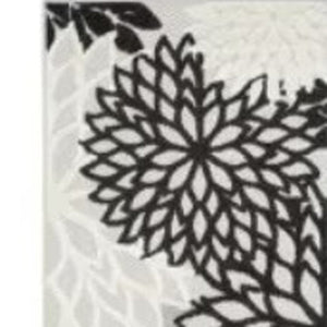 10' Black And White Indoor Outdoor Runner Rug
