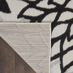 8' Black And White Indoor Outdoor Runner Rug