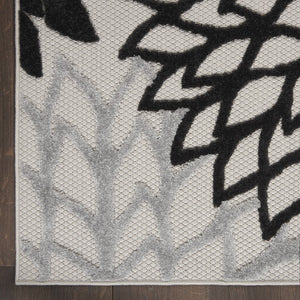 10' X 13' Black And White Floral Indoor Outdoor Area Rug