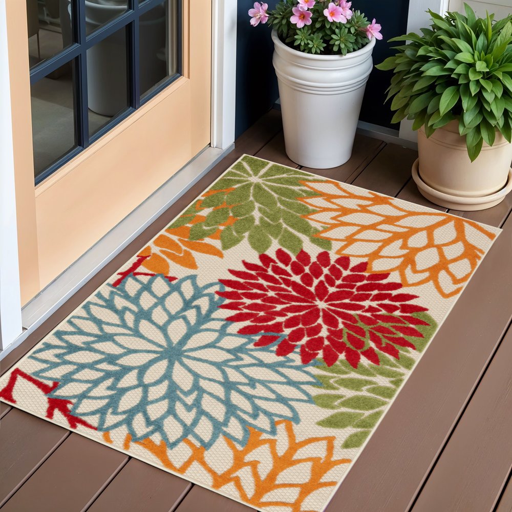 3' X 5' Green And Ivory Indoor Outdoor Area Rug