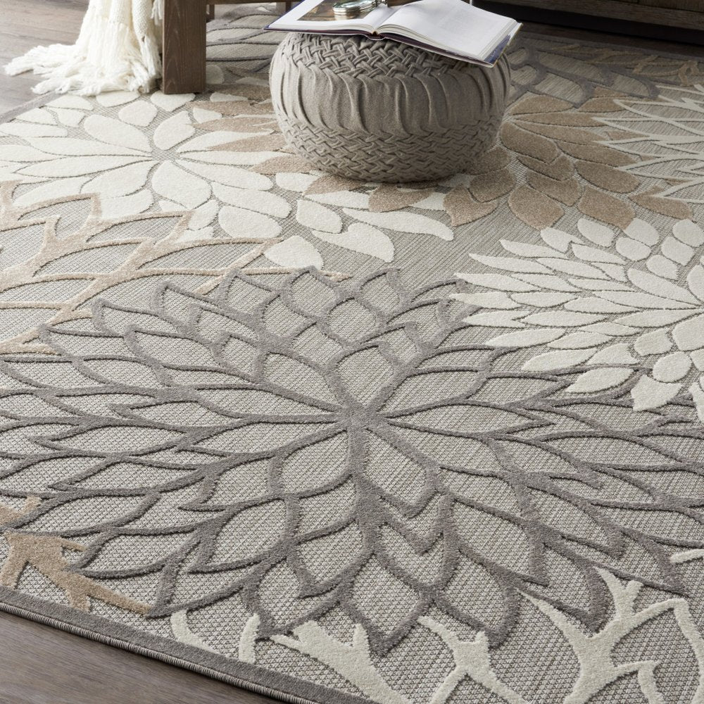 10' X 13' Gray And Ivory Indoor Outdoor Area Rug