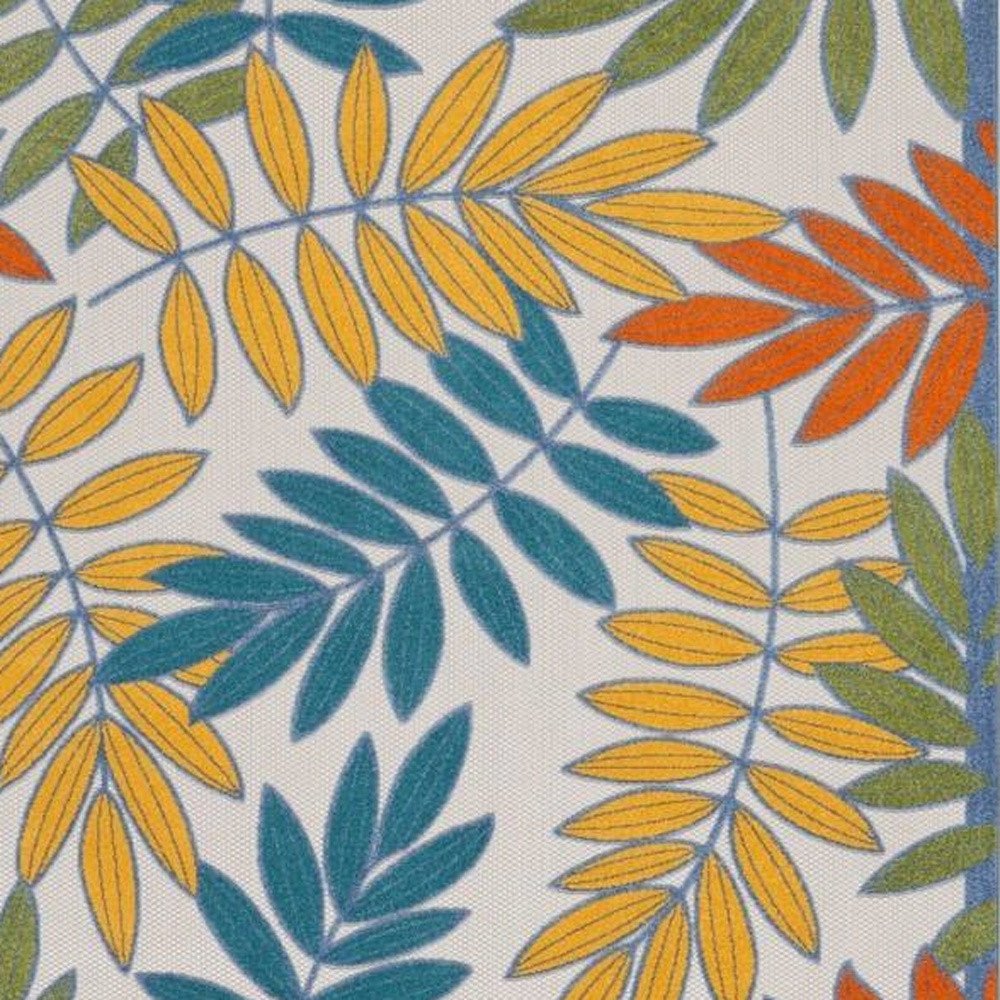 7' X 10' Ivory And Blue Indoor Outdoor Area Rug