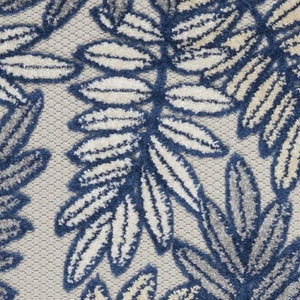 8' Ivory And Blue Indoor Outdoor Runner Rug